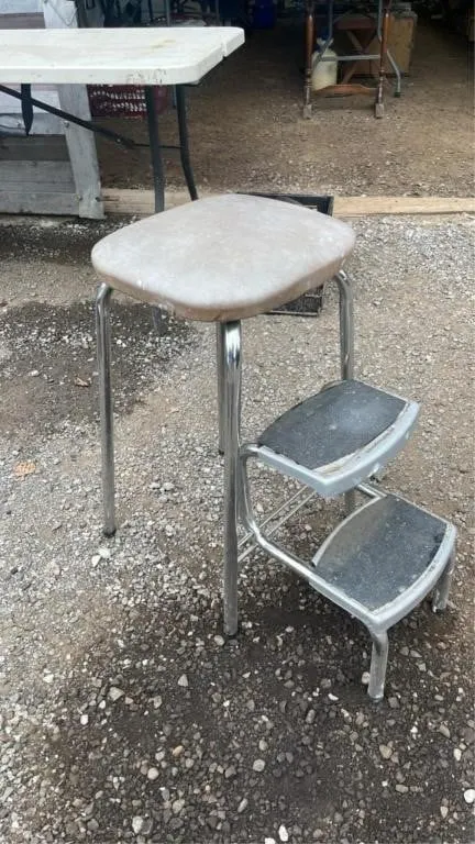25in tall vintage step stool seat