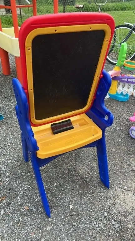 Childrens chalk/dry erase board