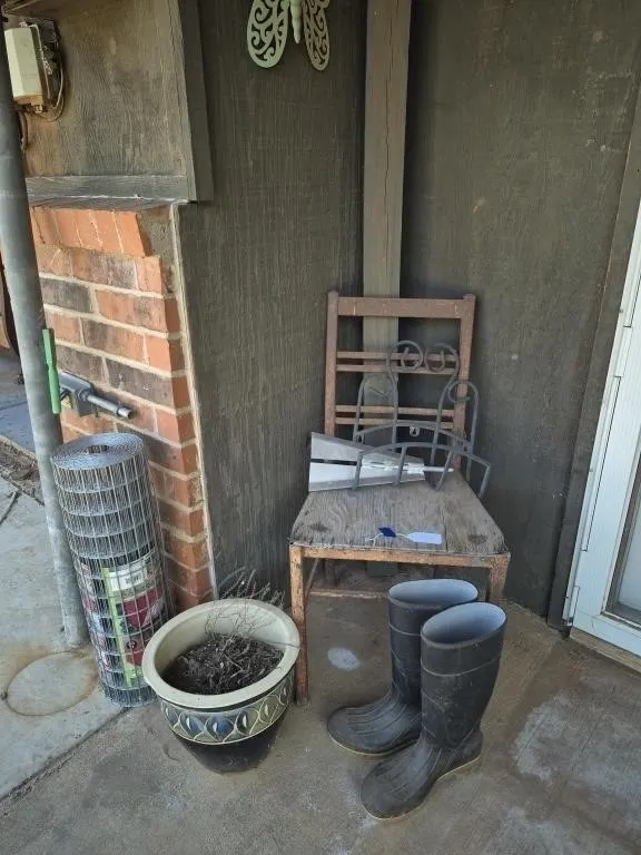 Outdoor Items: Boots, Planter, Wire Roll