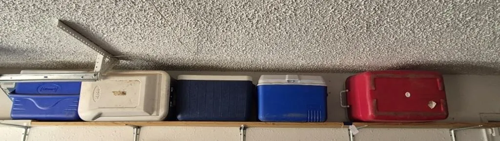 Lot of 5 Coolers - Igloo, Coleman, and More