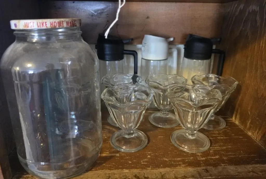 Glass Jars and 5 Dessert Cups
