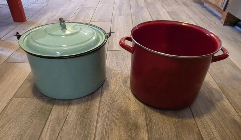 Enamel Stock Pots