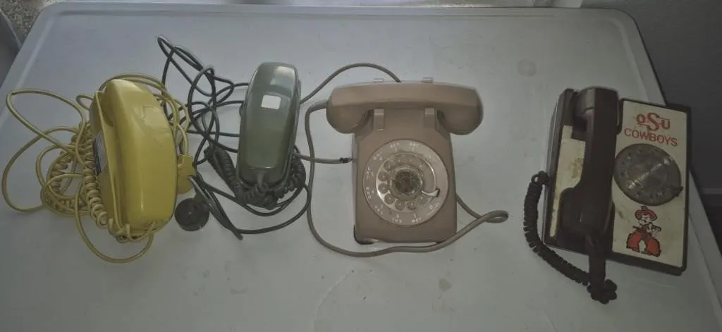 Lot of 4 Vintage Rotary Dial Telephones