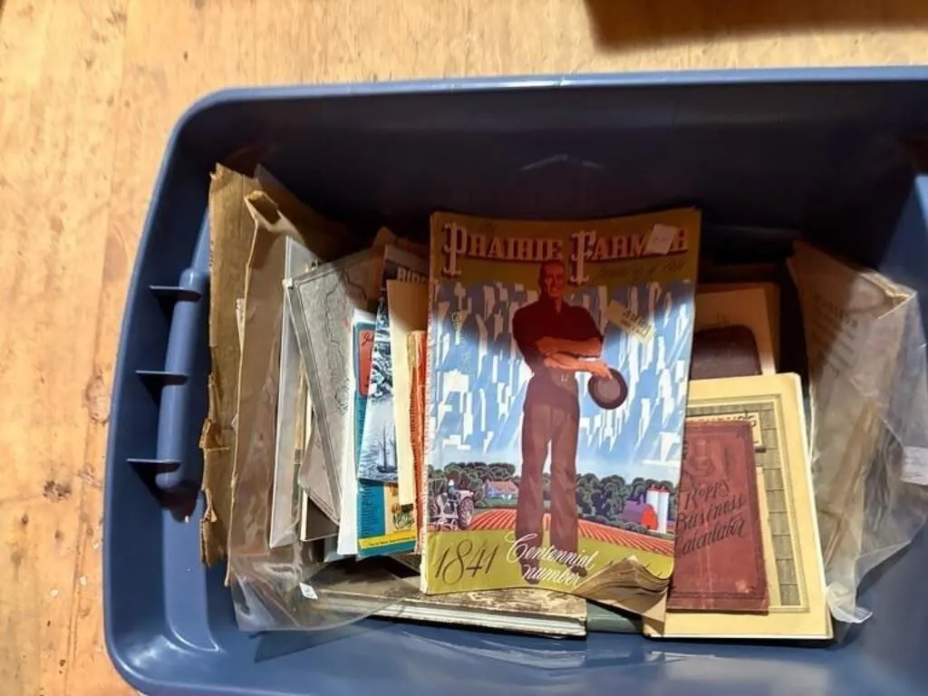 Tote of early paper advertising & Books