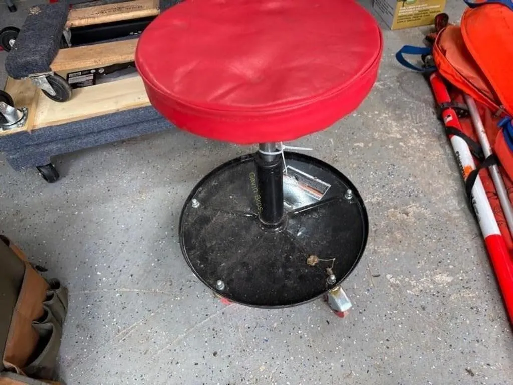 Pittsburgh Shop Stool