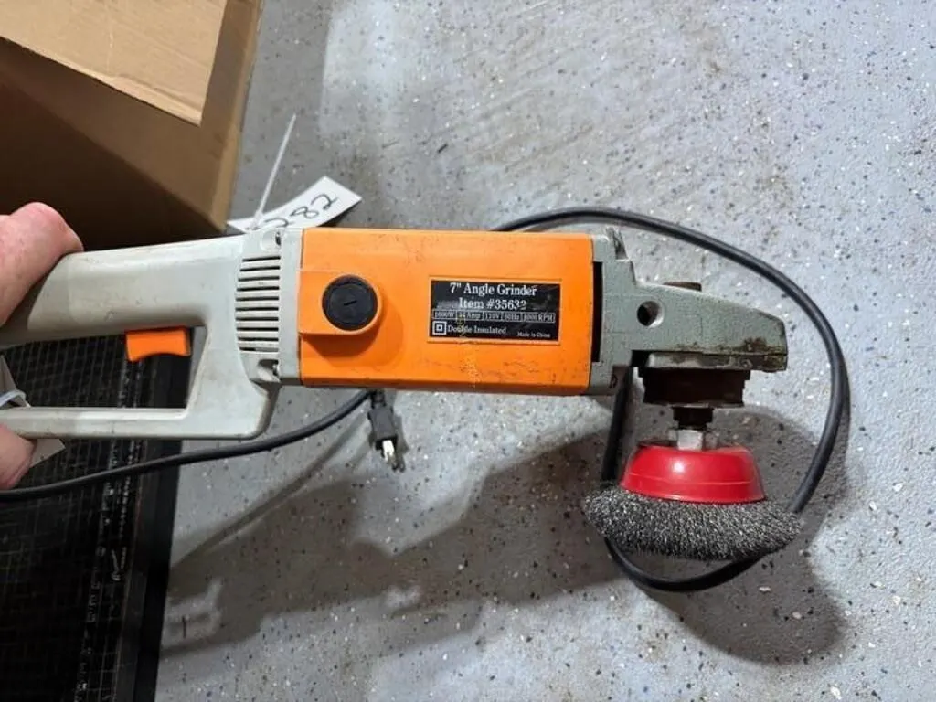 7" Angle Grinder