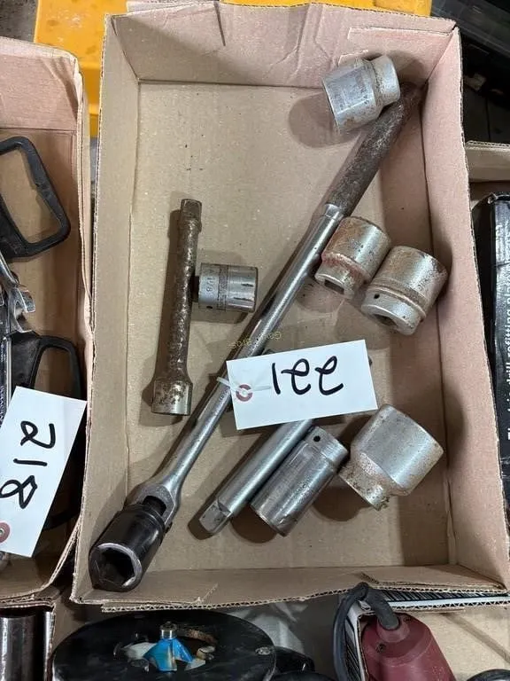 3/8" Drive Sockets, Breaker Bar