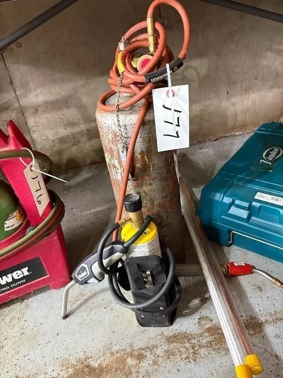 Torch & Acetylene Tank