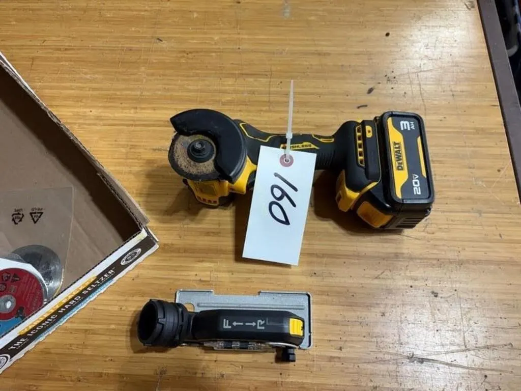 Like New Dewalt 20V 3" Cut-off Tool