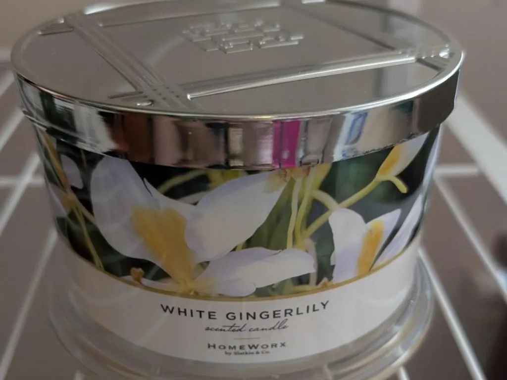 NEW Homeworx White Ginger Lily Candle