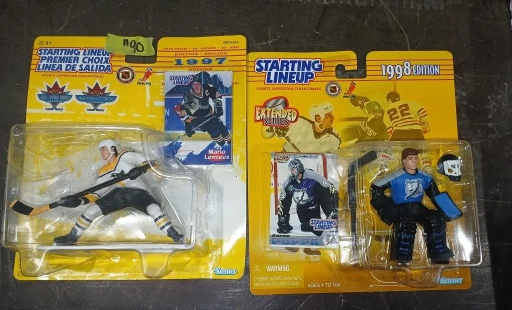 2 Starting Line Up NHL Collectibles, 1997 Mario