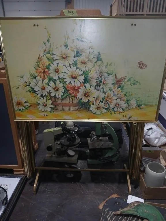 4 Vintage TV trays and stand
