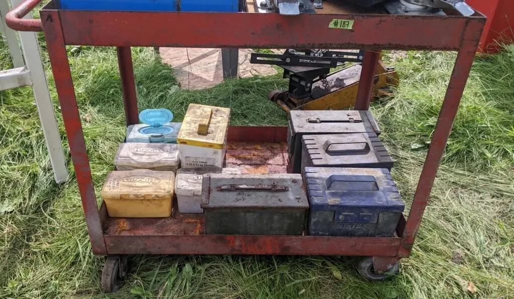 Red steel shop cart w/ tubs - black pipe fittings