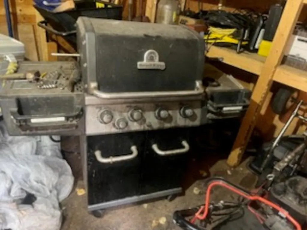 Broil king natural gas BBQ