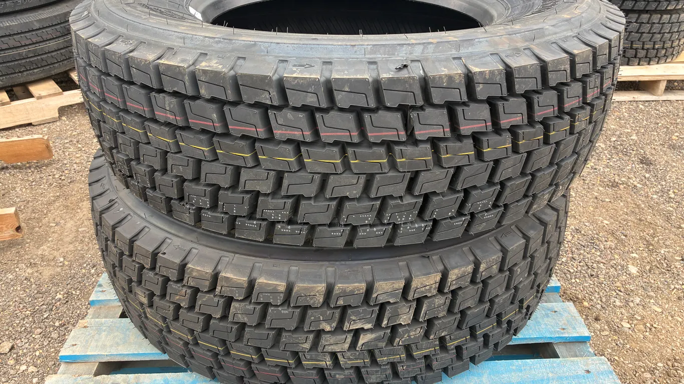 Unused Kapsen Tires 315/70/22.5 - Must take 2 Times the Bid Price