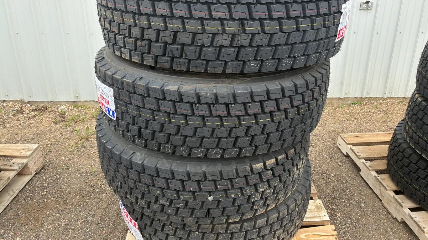 Unused Kapsen Tires 315/70/22.5 - Must take 4 Times the Bid Price