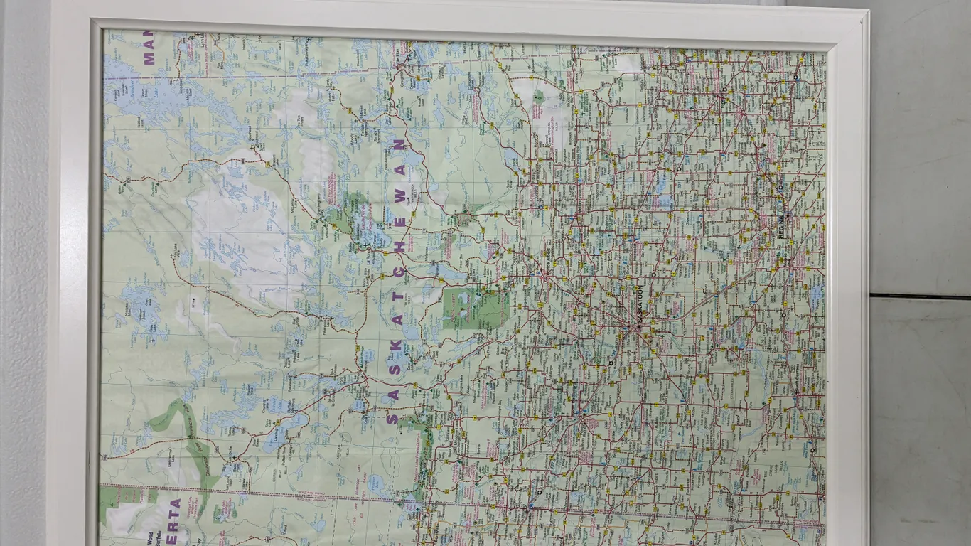 Saskatchewan Map 23" X 31"