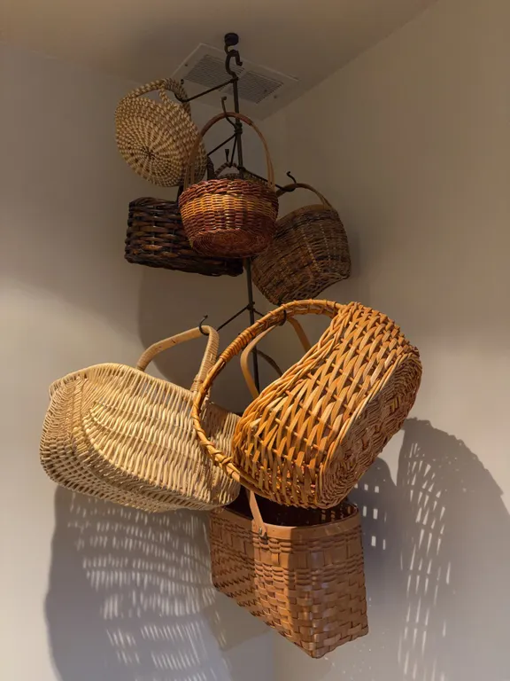 Baskets & Ceiling Hook
