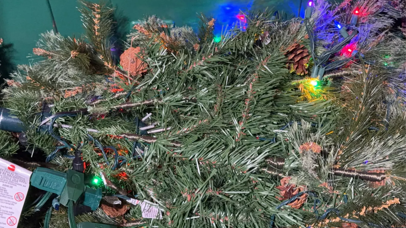 Artificial Christmas Tree 8'