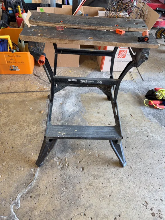 Workmate 200 Work Center & Vise