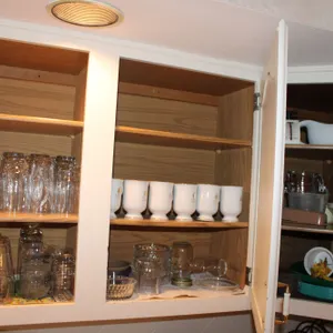 Glass Drinkware, Mugs & Dinnerware
