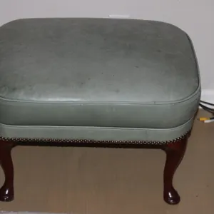 Queen Anne Ottoman