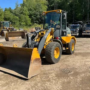 2017 DEERE 324K WHEEL LOADER