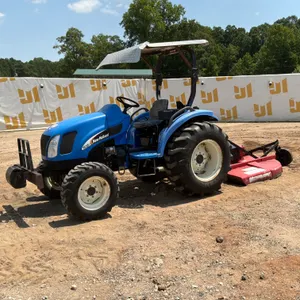 2004 NEW HOLLAND TC35A 4X4 TRACTOR SN: G608658