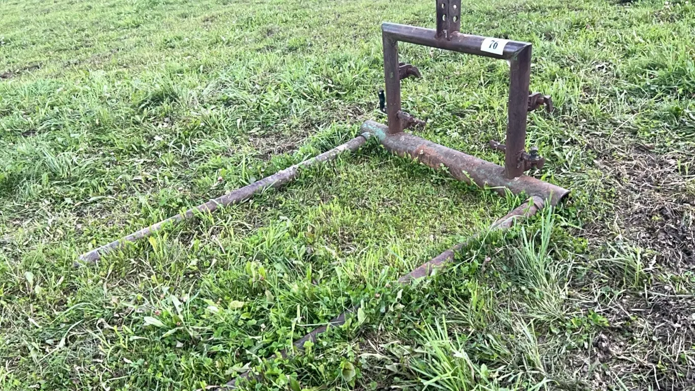 HOME BUILT 5' BALE FORK FOR FEL OR 3 PTH