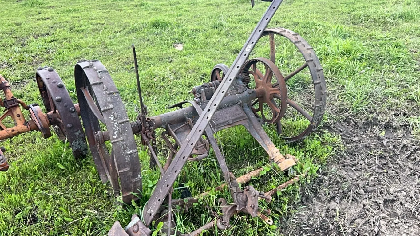 FROST & WOOD GIANT 8 HORSE DRAWN SICKLE MOWER - INCOMPLETE