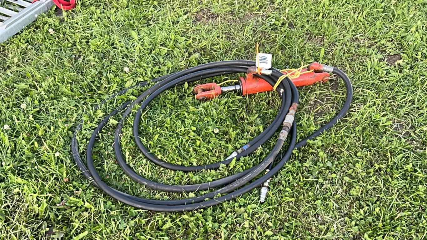 HYD UTILITY RAM w/ HOSES