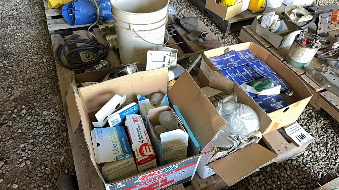 LG ASSORT OF LIGHT BULBS, PICKUP TEETH, HOSE ENDS & MORE