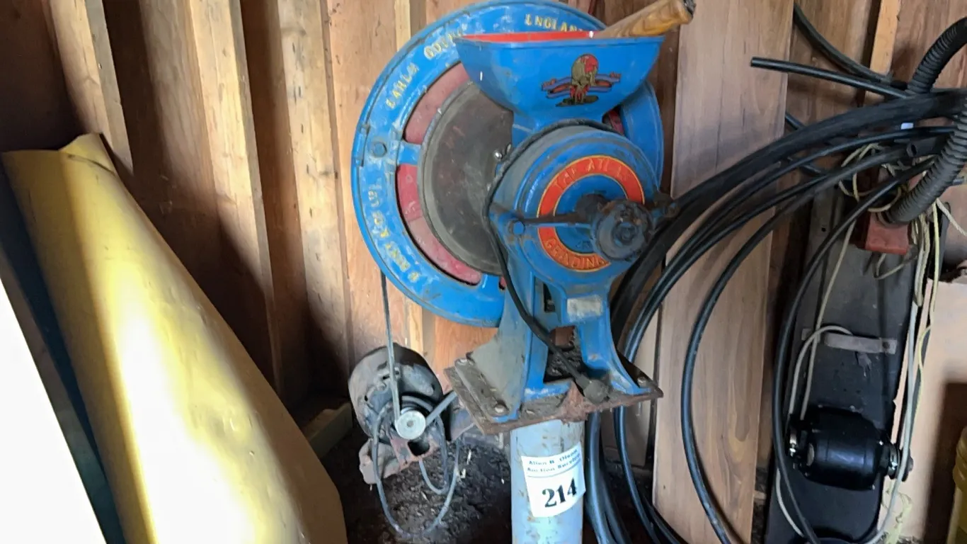 ATLAS GRINDING MILL