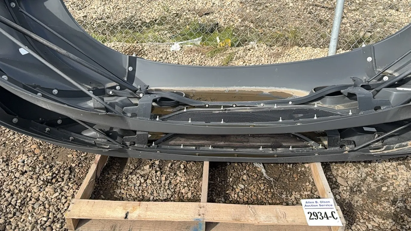 2 - NEW/UNUSED 2025 INTERNATIONAL RH FRONT BUMBERS - SOLD PER BUMBER