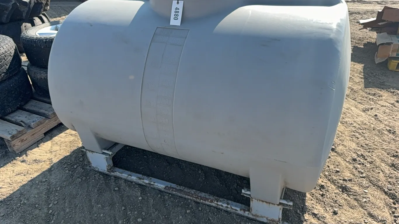 ID 4880 Unused 400Gal Water/Fuel Tank