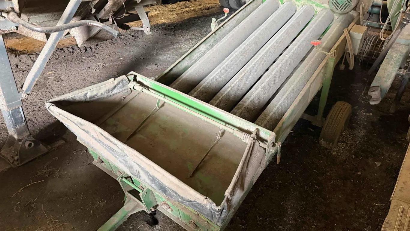 Kwik Kleen Grain Cleaner