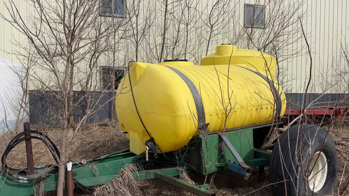 Summers Water Cart
