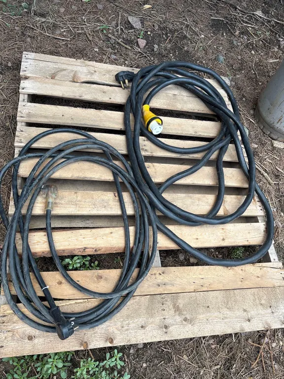 30 Amp/50-Amp Camper Electric Cords