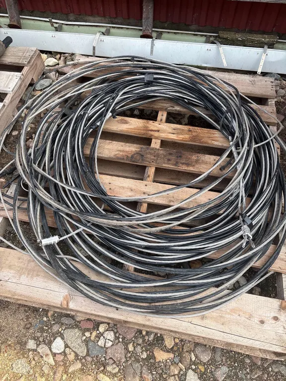 Overhead Wire