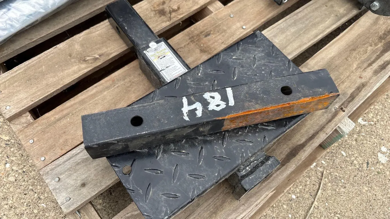 Receiver Hitch Extender with Step