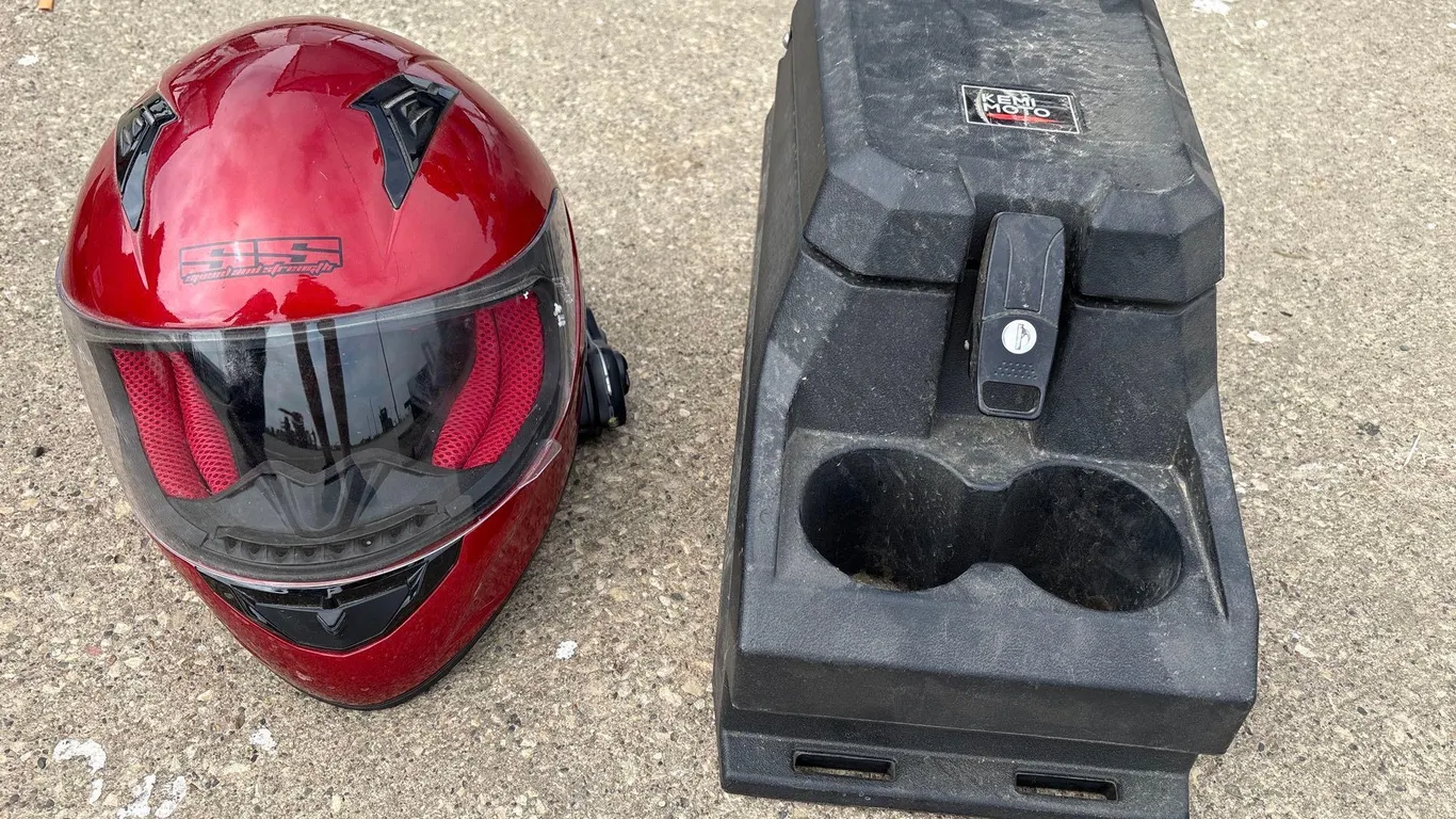Motorcycle Helmet & Kemi Moto Center Console