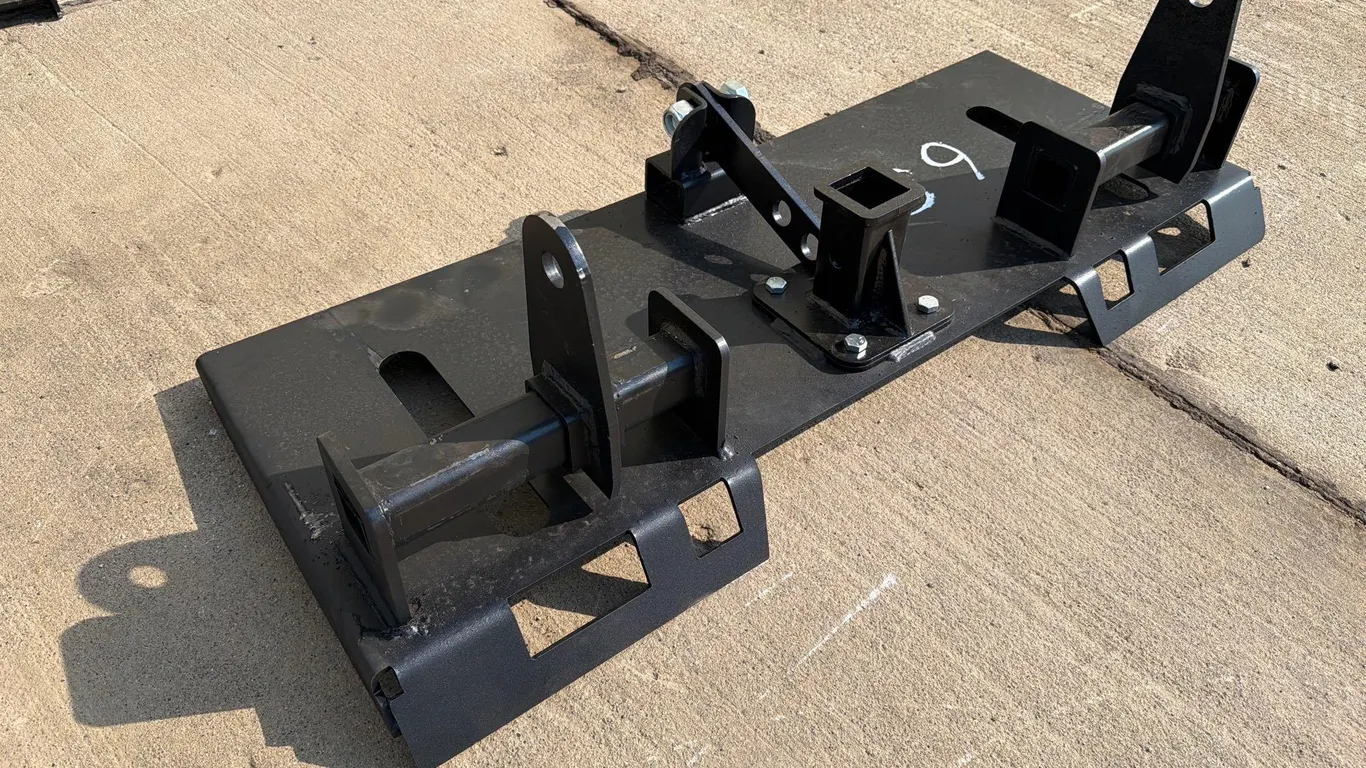 Heavy Duty Skidloader 3pt Back Plate
