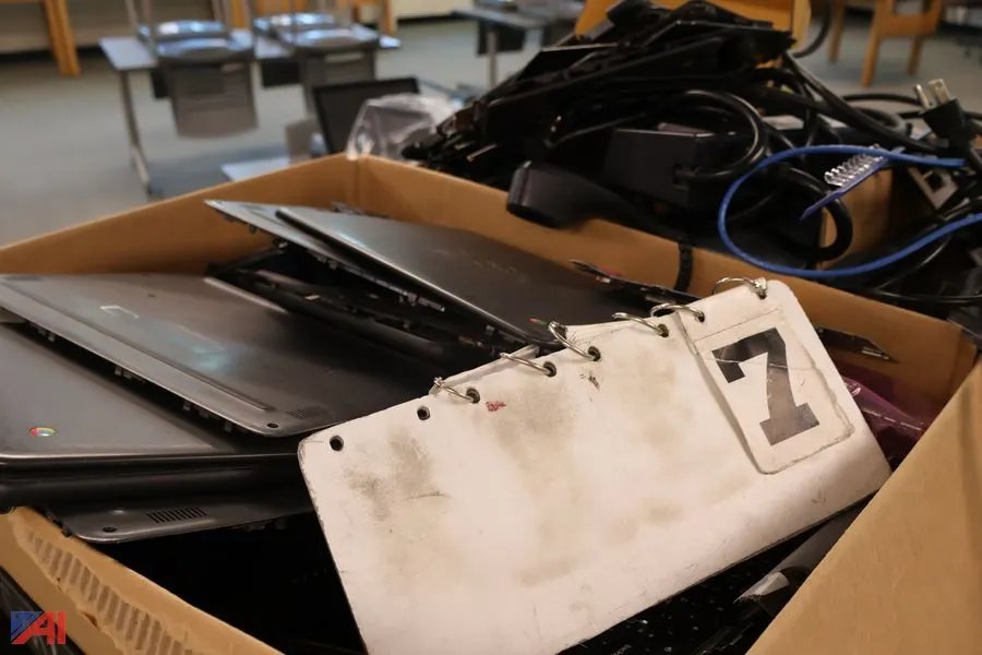 (15) Chrome Books (Parts Only)