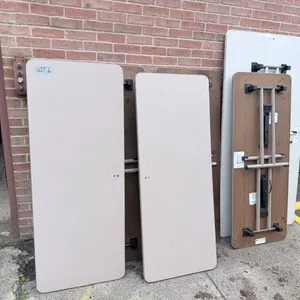 (6) Heavy Duty Folding Tables