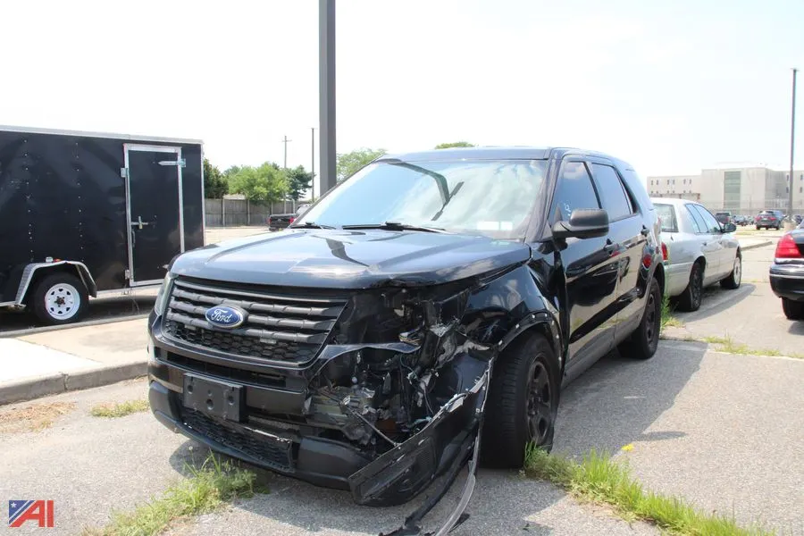 2019 Ford Explorer SUV/Police Vehicle