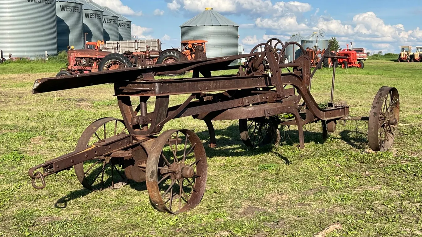 Antique 12' Grader