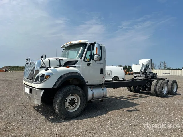 2013 International 7600 6x4 Cab and Chassis