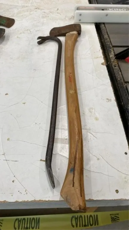 Crow bar and axe