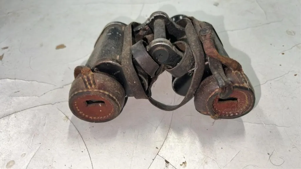 Vintage binoculars - one eyepiece missing