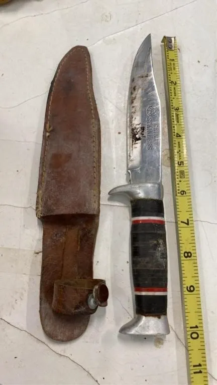 Large stainless knife and cover